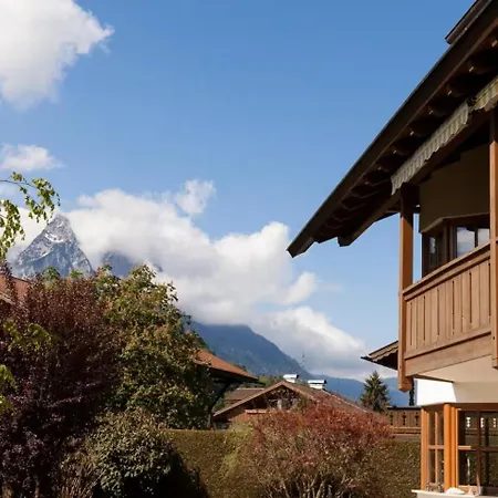 Apartamento Alpine Escape - 2bdr, Jacuzzi & Sauna