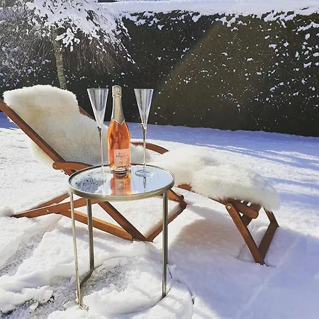 Alpine Escape - 2bdr, Jacuzzi & Sauna Garmisch-Partenkirchen