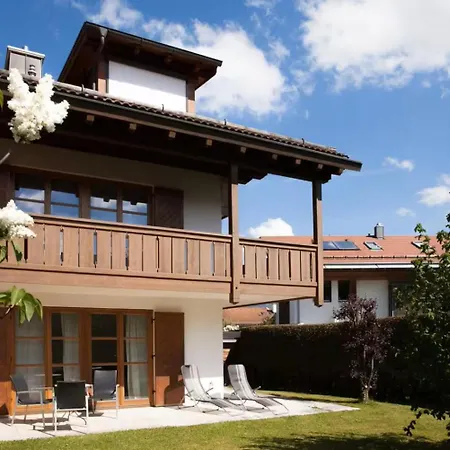 Alpine Escape - 2bdr, Jacuzzi & Sauna * Garmisch-Partenkirchen