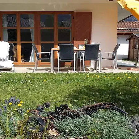 Apartamento Alpine Escape - 2bdr, Jacuzzi & Sauna Garmisch-Partenkirchen